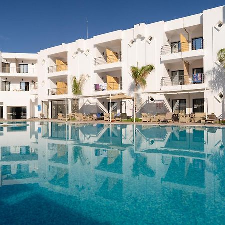 Acquaviva Village 迦玛特 外观 照片